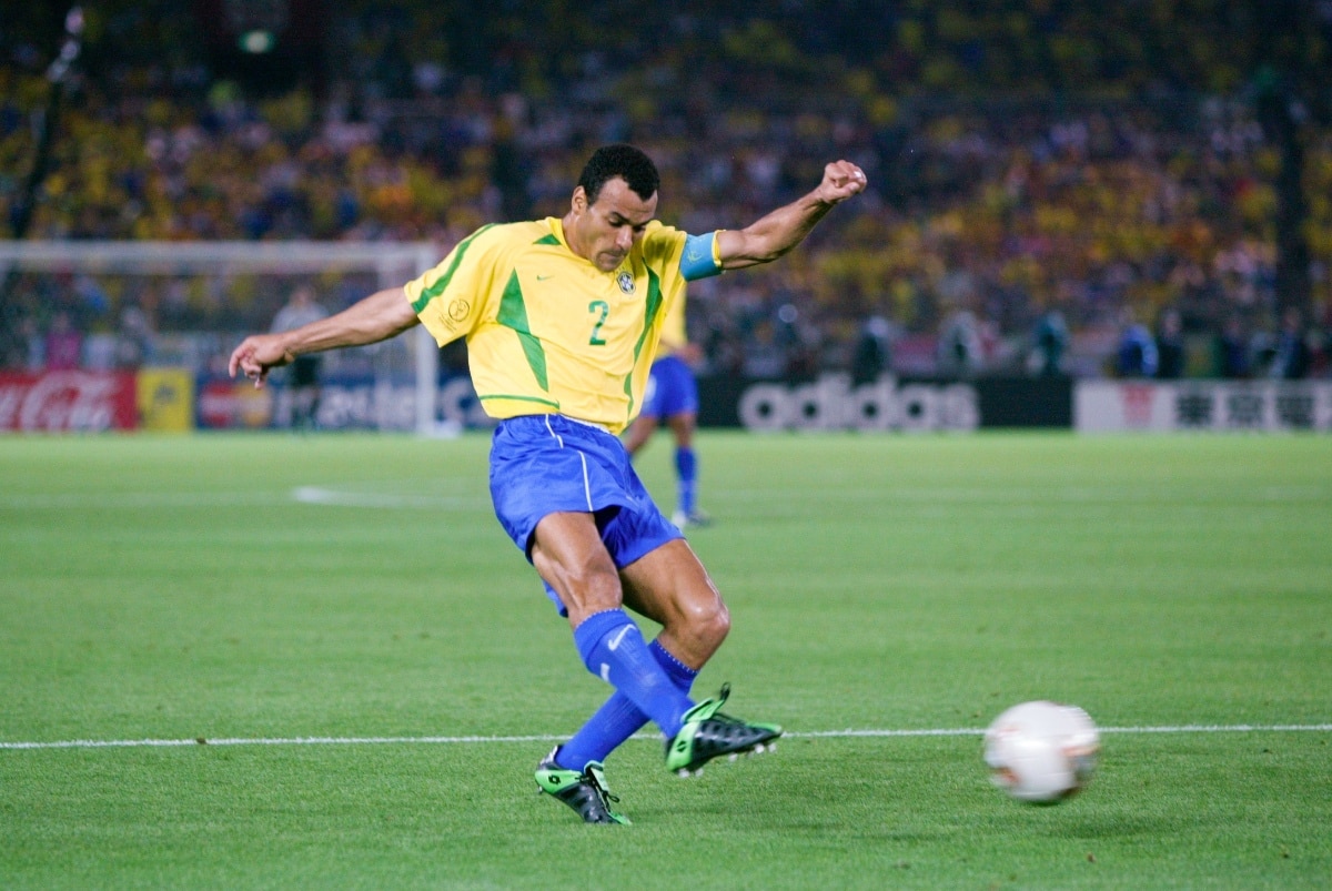 Top 10 right-backs in the history of world football 6 cafu