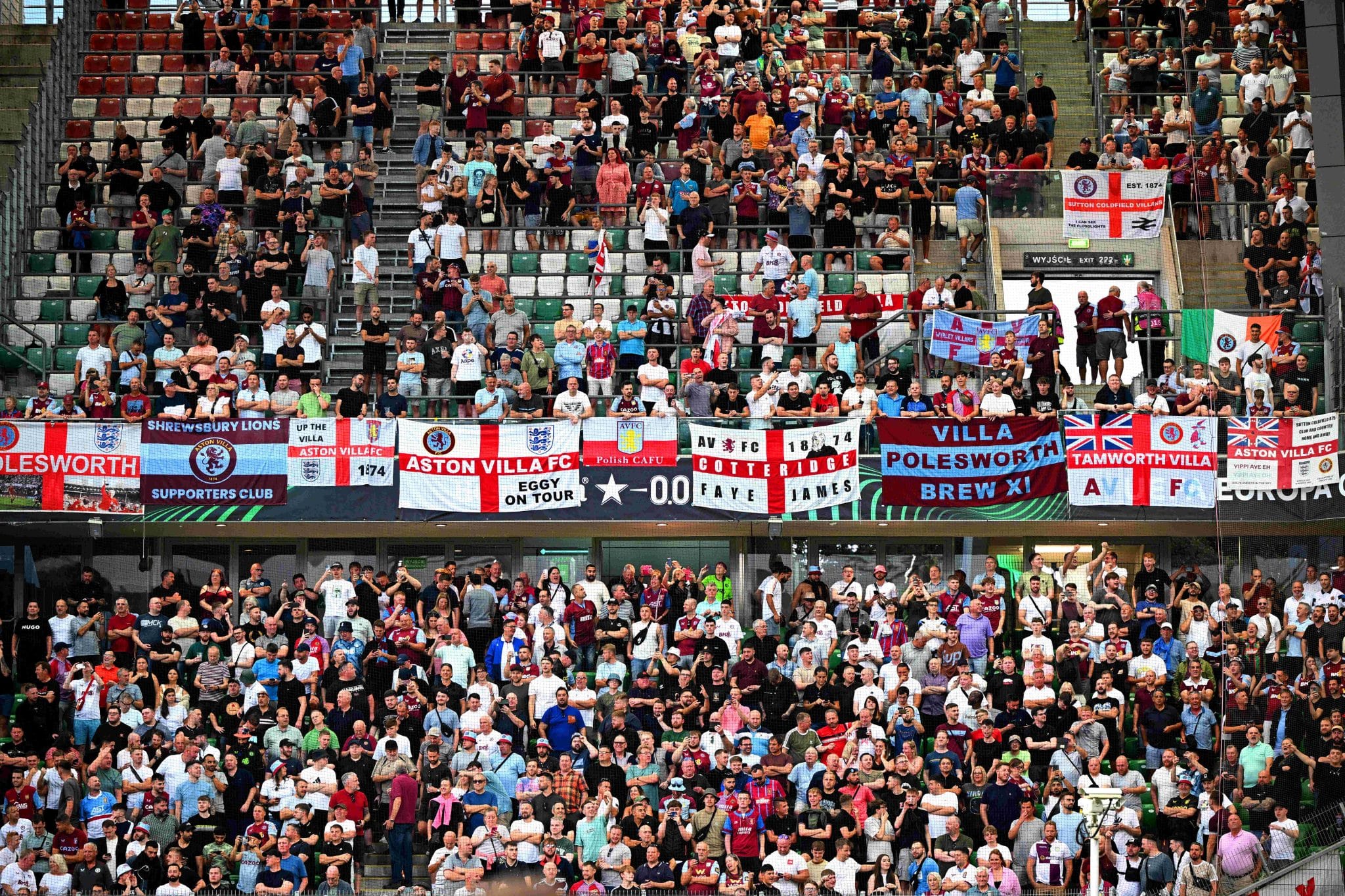 Aston Villa fans in Legia Warsaw | Now Aston Villa fans in Alkmaar hope for a better result