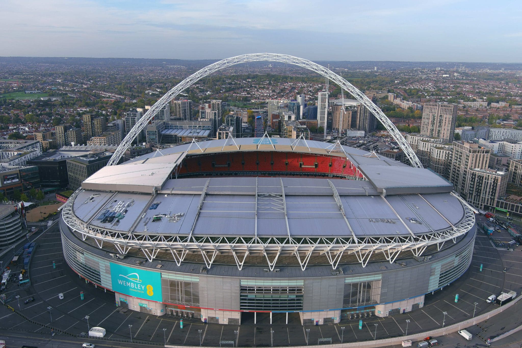 Planning a unique English football groundhopping road trip 4 Wembley Stadium - the ultimate destination for groundhopping