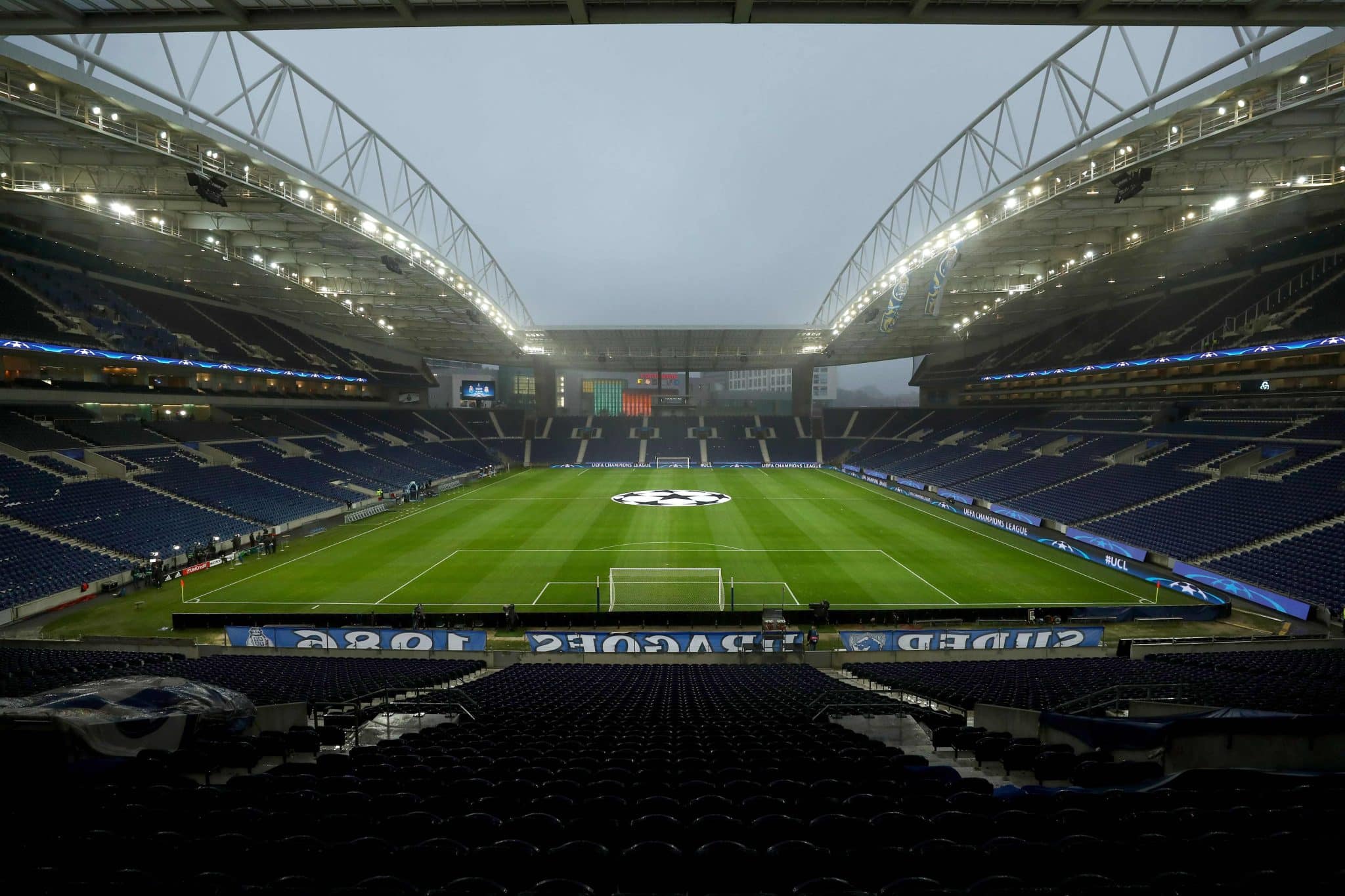 Porto away section: Guide for Arsenal fans 2 FC Porto Stadium - Estadio do Dragao - Portugal football ground - Football Ground Guide 1