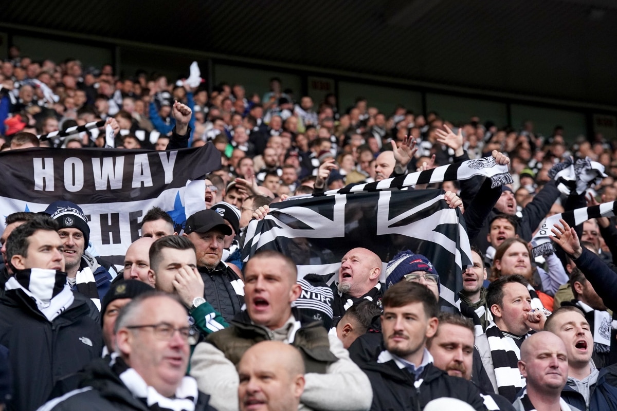 FA Cup fourth round kick off times: Match going fans fume at "ridiculous" schedule 2 Newcastle fans