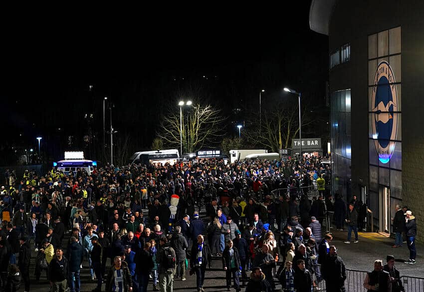 Brighton fans respond to Roma antics with hilarious banner 1 Brighton fans