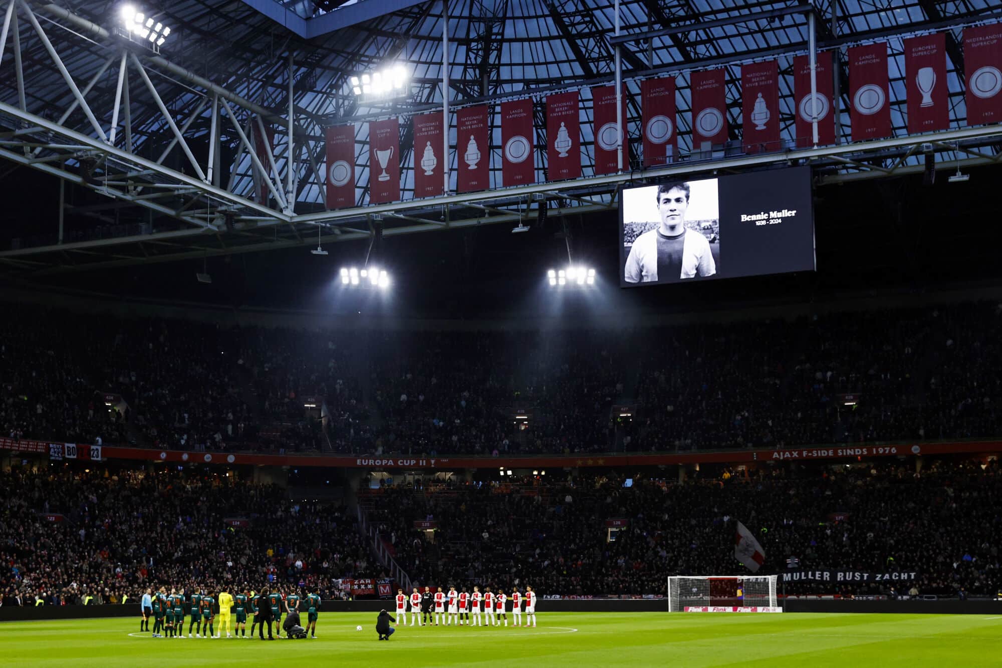 Ajax away section: Guide for Aston Villa fans 1 Johan Cruyff