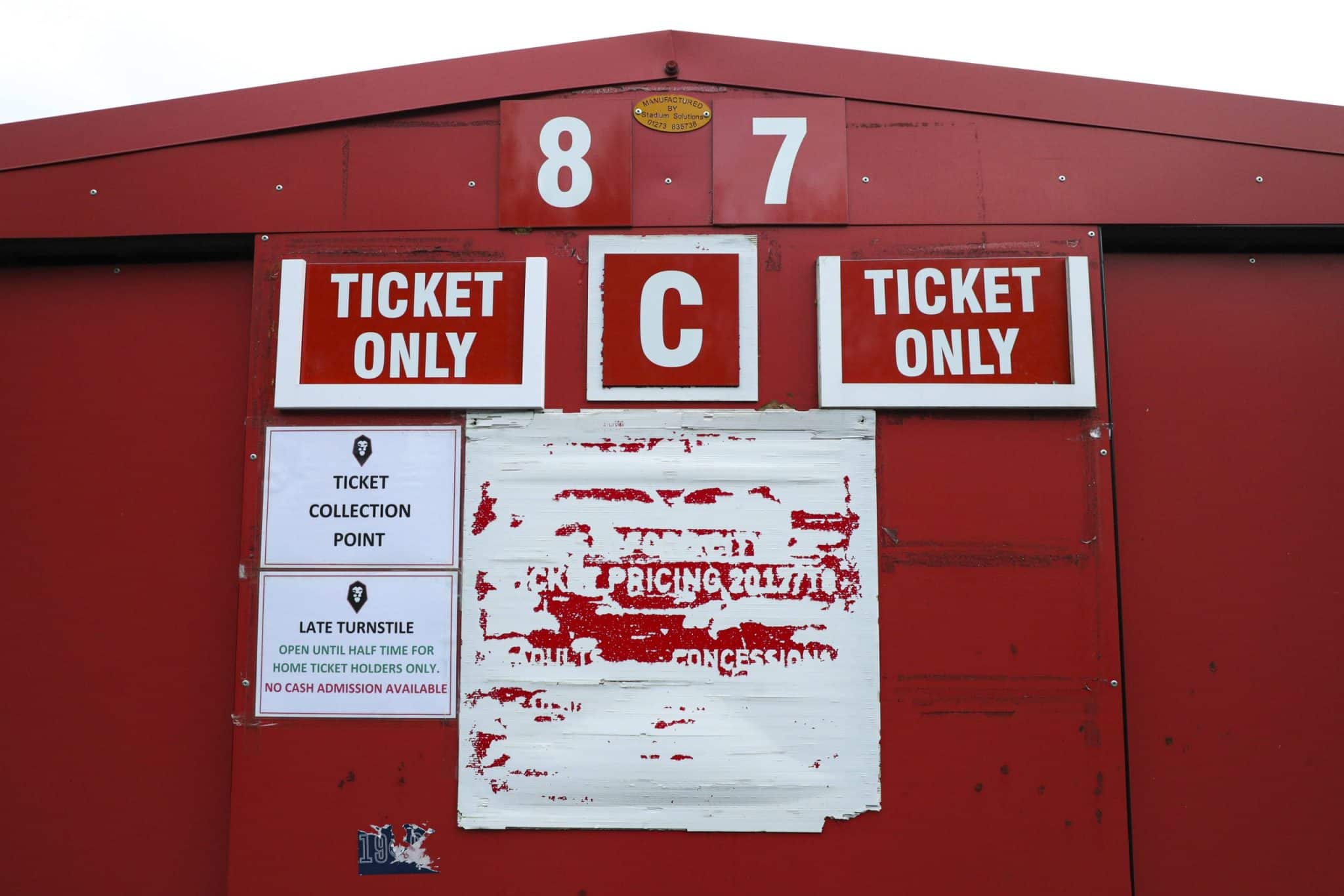 Peninsula Stadium entrance