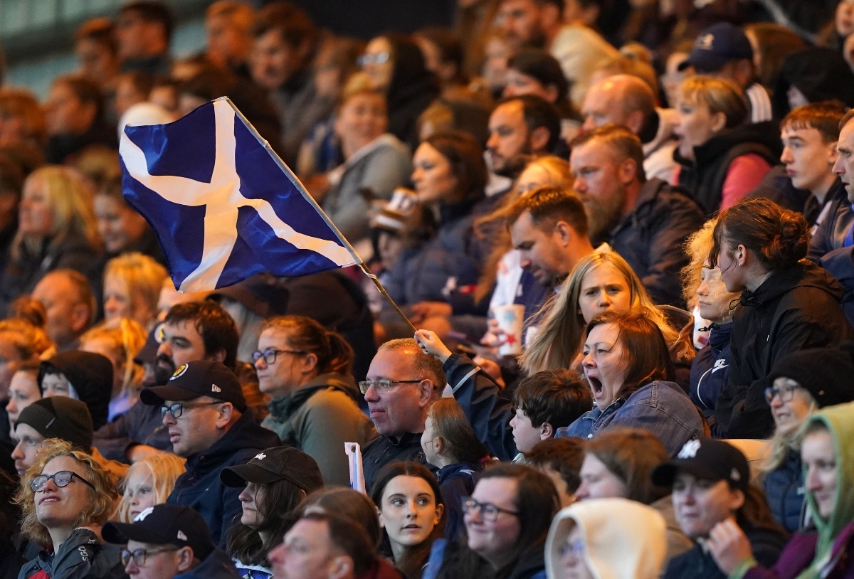 Scottish football fans scramble to purchase new 'football in a bottle' beer 1 Scottish football fans