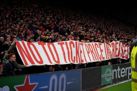 Board to meet unhappy Liverpool fans over Anfield ticket prices