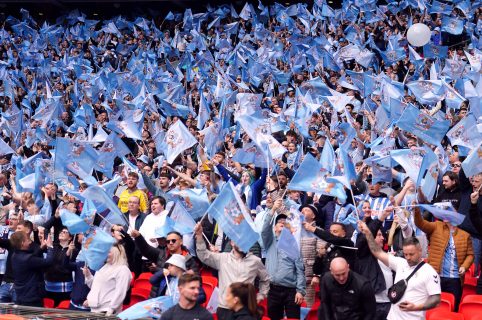 Coventry fans&rsquo; post-game support upstages Man United fans
