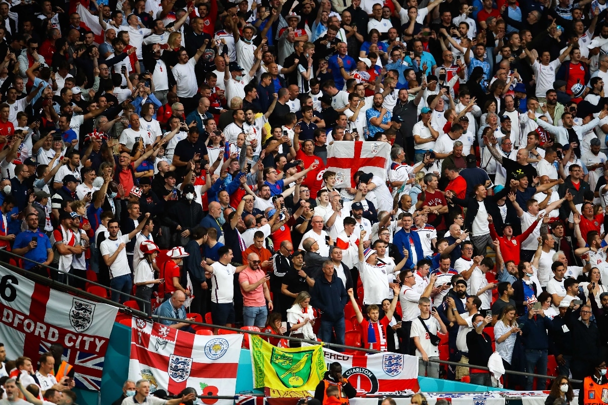Fan disorder at Wembley in 2021: Have lessons been learned? 1 Fan disorder at Wembley