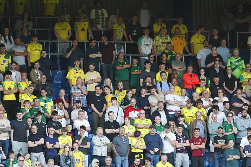 Norwich fans shows off top-tier scran at Elland Road 1 Norwich fans