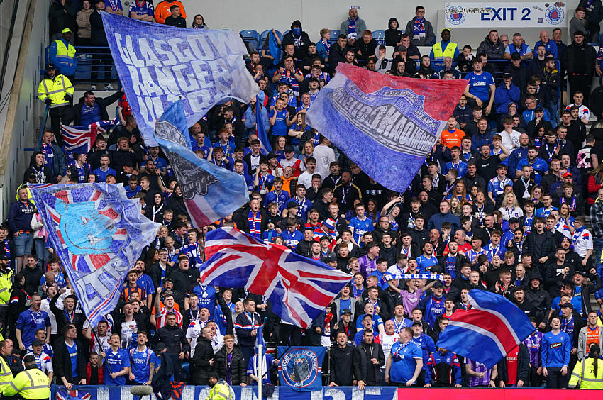 Rangers Ultras: A guide to the Union Bears, history, controversy 1 Rangers ultras in the stands against Kilmarnock