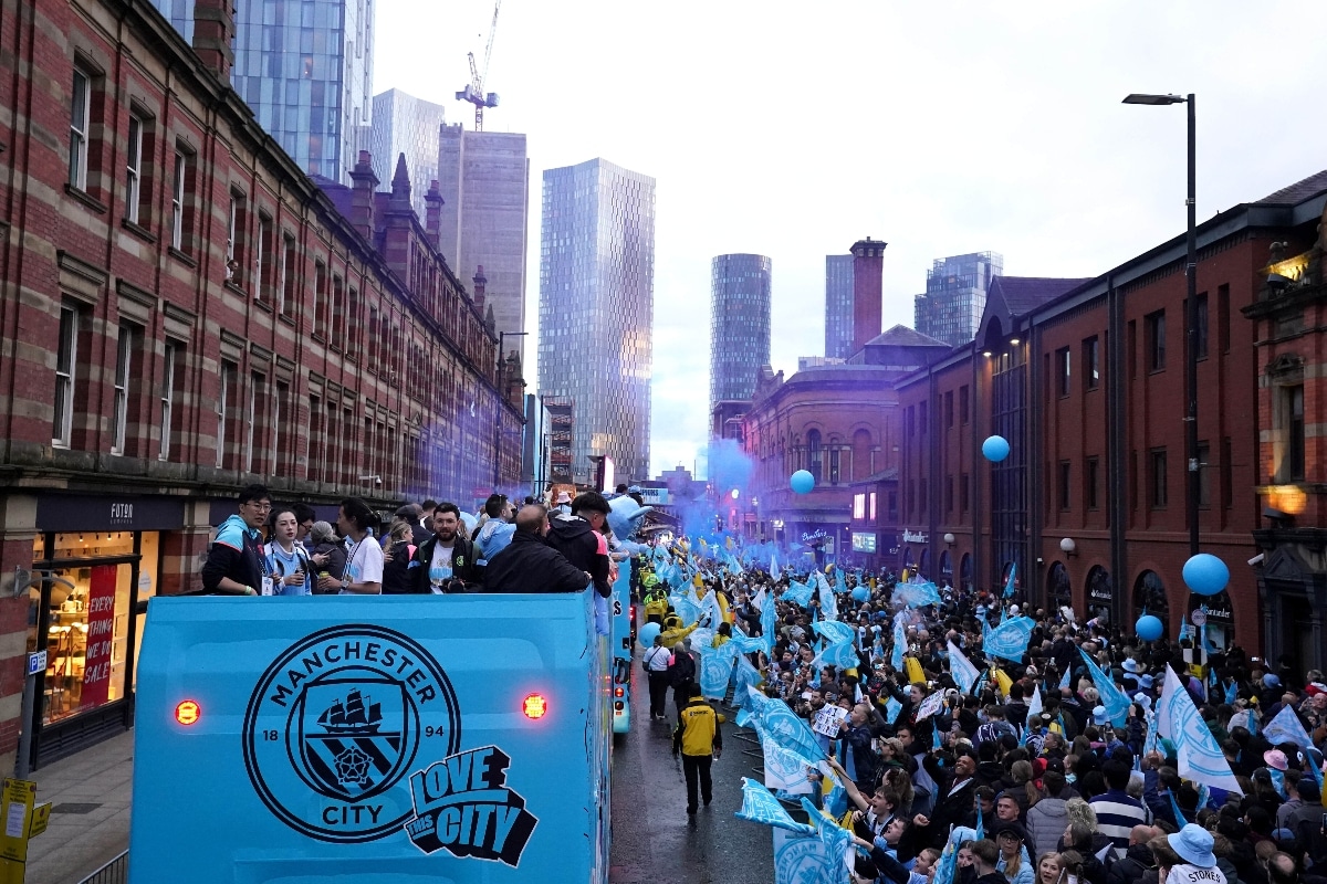 man city parade