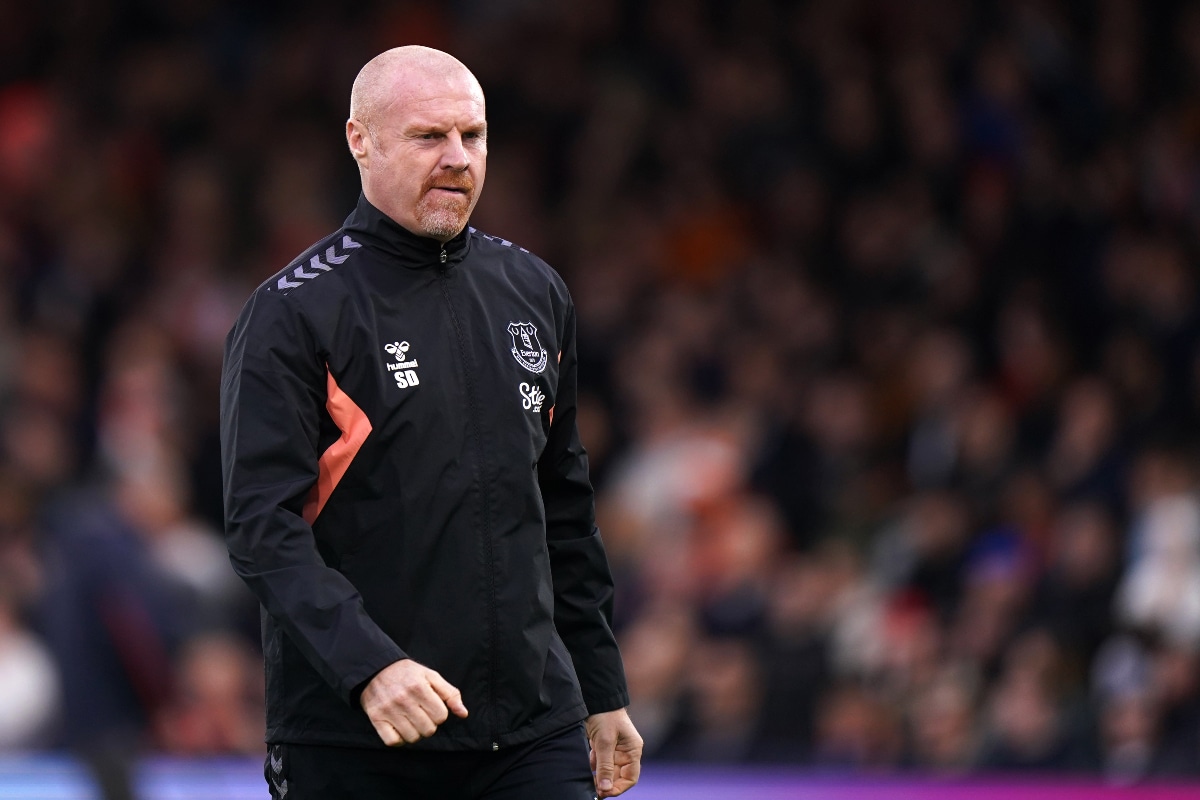 Sean Dyche tracksuit: Fans given opportunity to win lucky outfit 1 sean dyche tracksuit