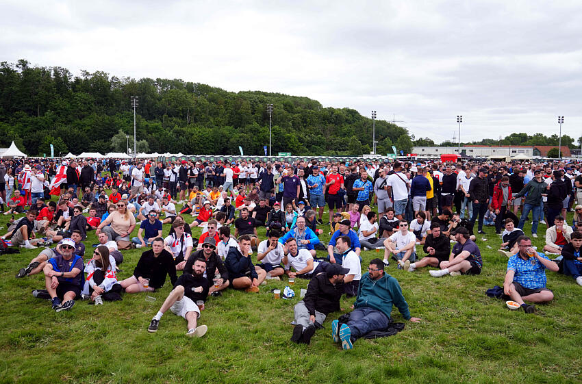 Sunderland and Newcastle fans clash in Germany at Euro 2024 1 Sunderland and Newcastle fans clash at Euro 2024
