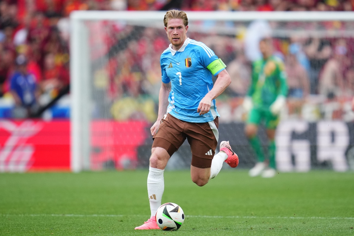 10 players you have to see live before they retire - and how to see them 4 Kevin de Bruyne turns on Belgium fans