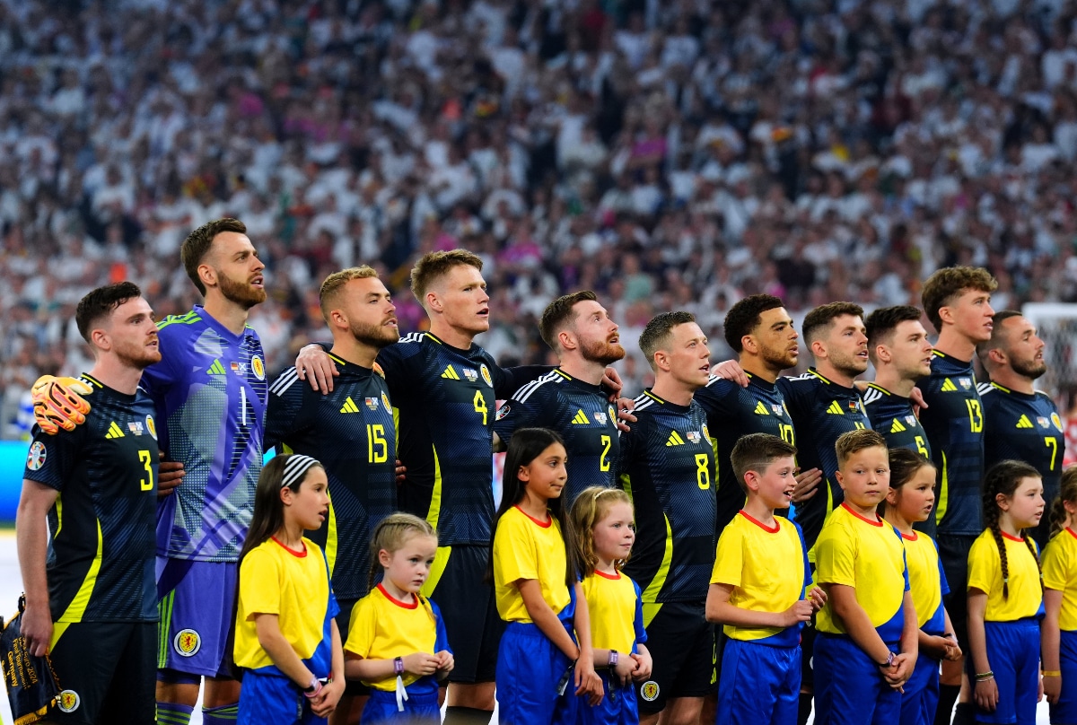 Football fans are all saying the same thing after Scotland national anthem 1 Scotland players sing the Scotland national anthem