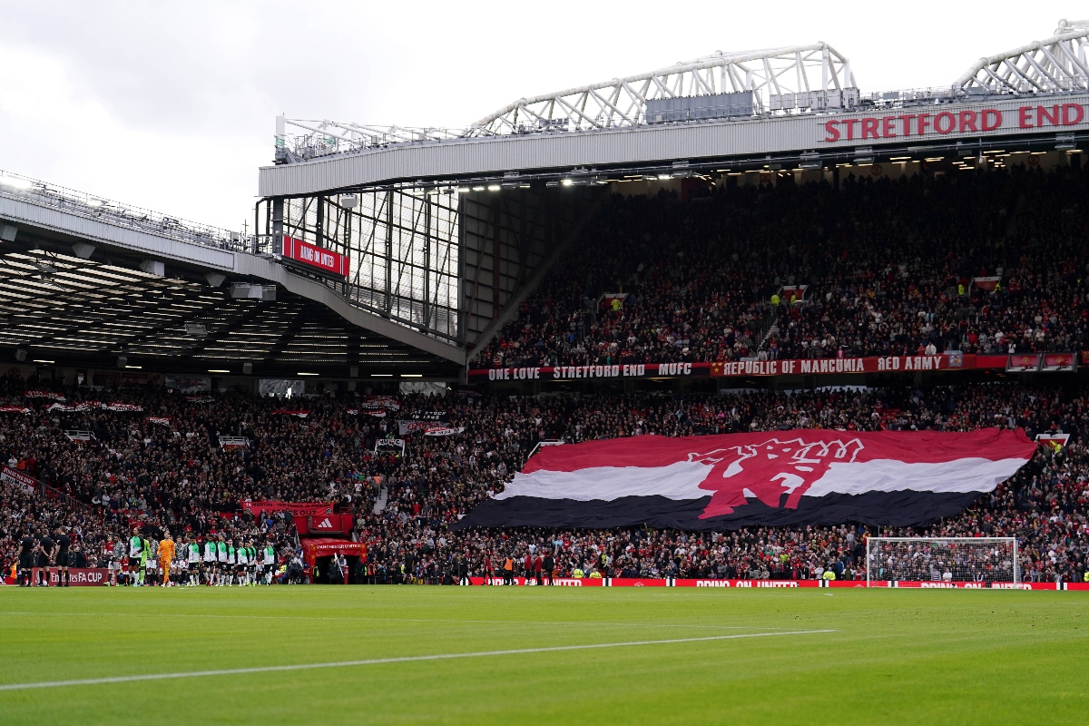 Manchester United tickets for non-members: How to see a match at Old Trafford 1 Manchester United tickets for non-members