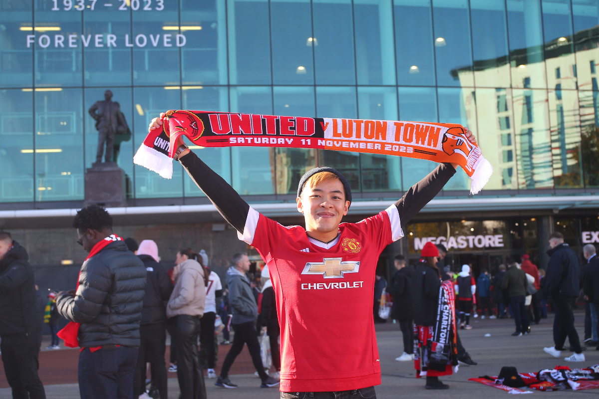 Manchester United tickets for non-members: How to see a match at Old Trafford 2 man utd tickets sportsbreaks