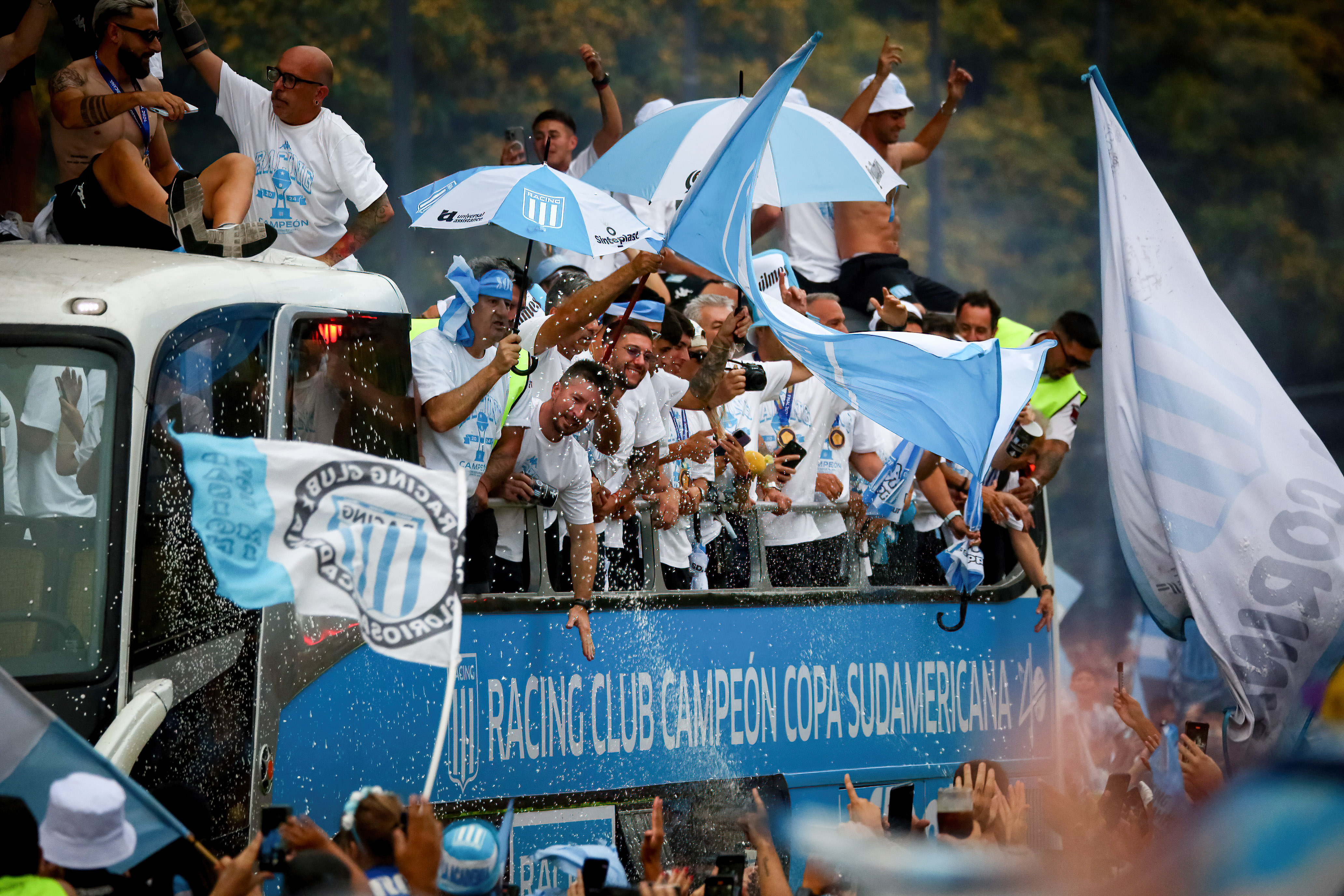 Racing Club tifos