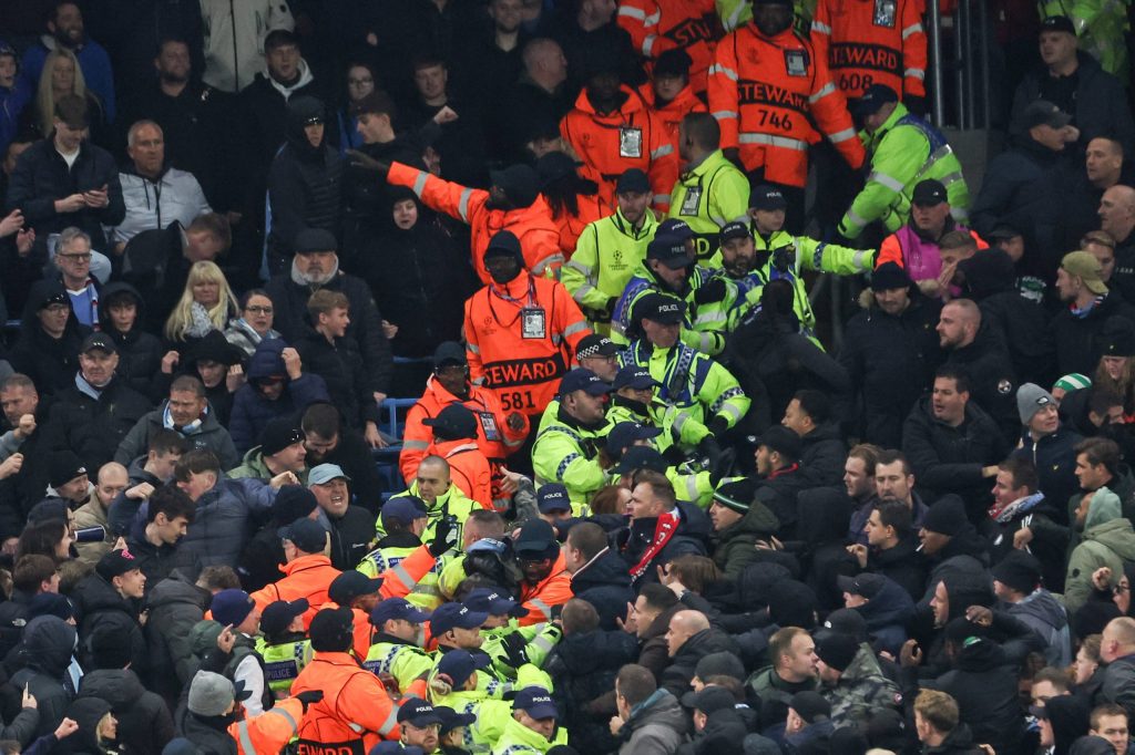 Feyenoord fans mock City fans with chant as crowd trouble boils over 1 imago1054286530