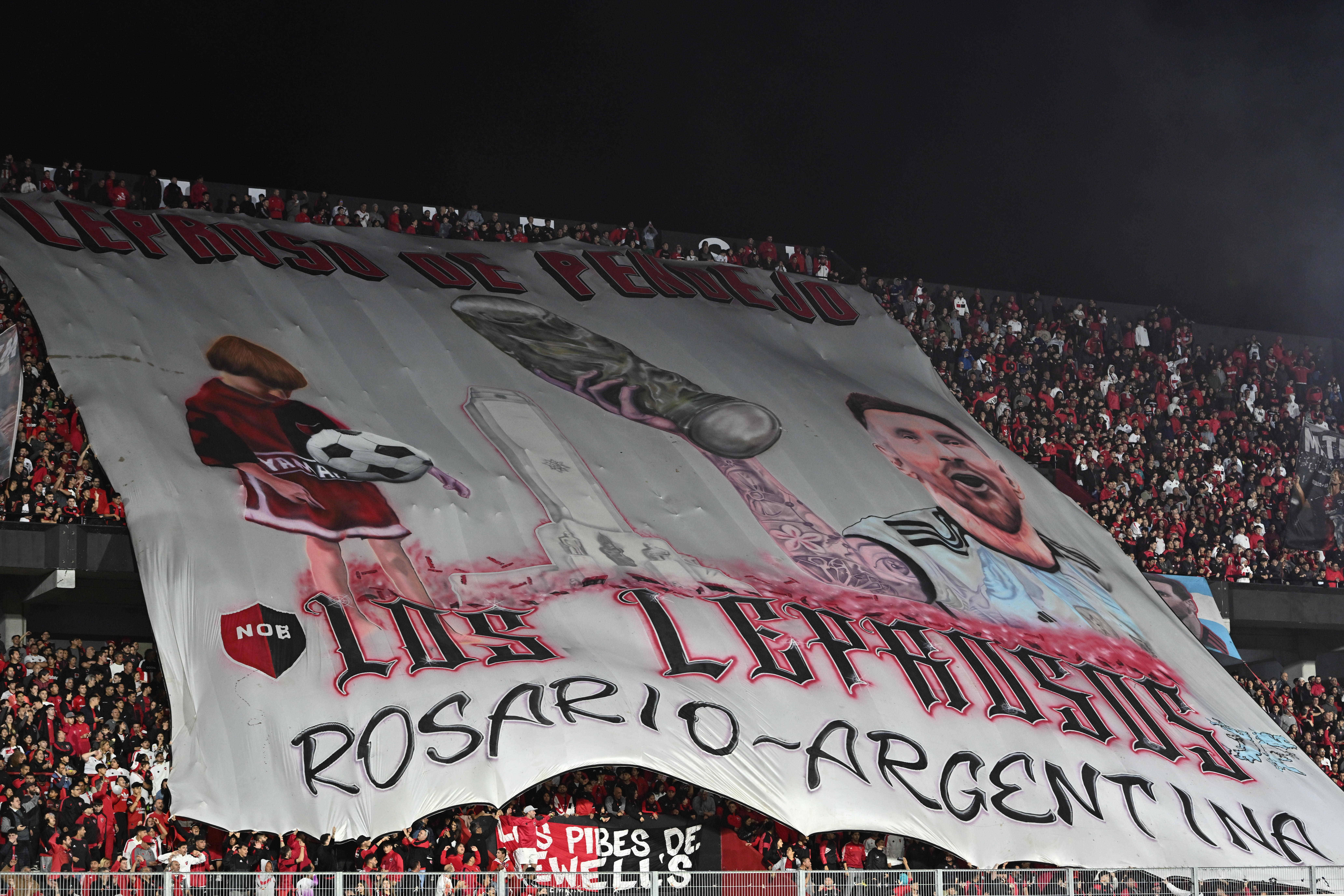 Newell's Old Boys tifos at Estadio Marcelo Bielsa