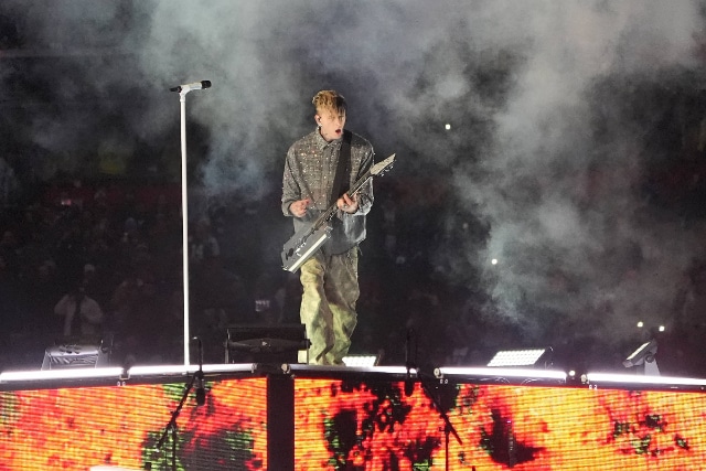 machine gun kelly at the allianz arena