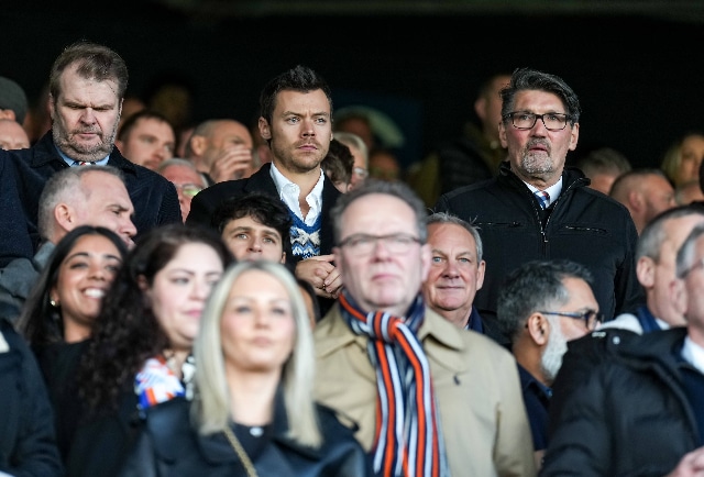 harry styles kenilworth road