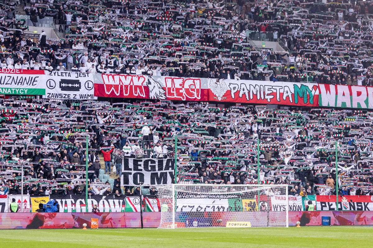 Chelsea fans in Warsaw matchday guide