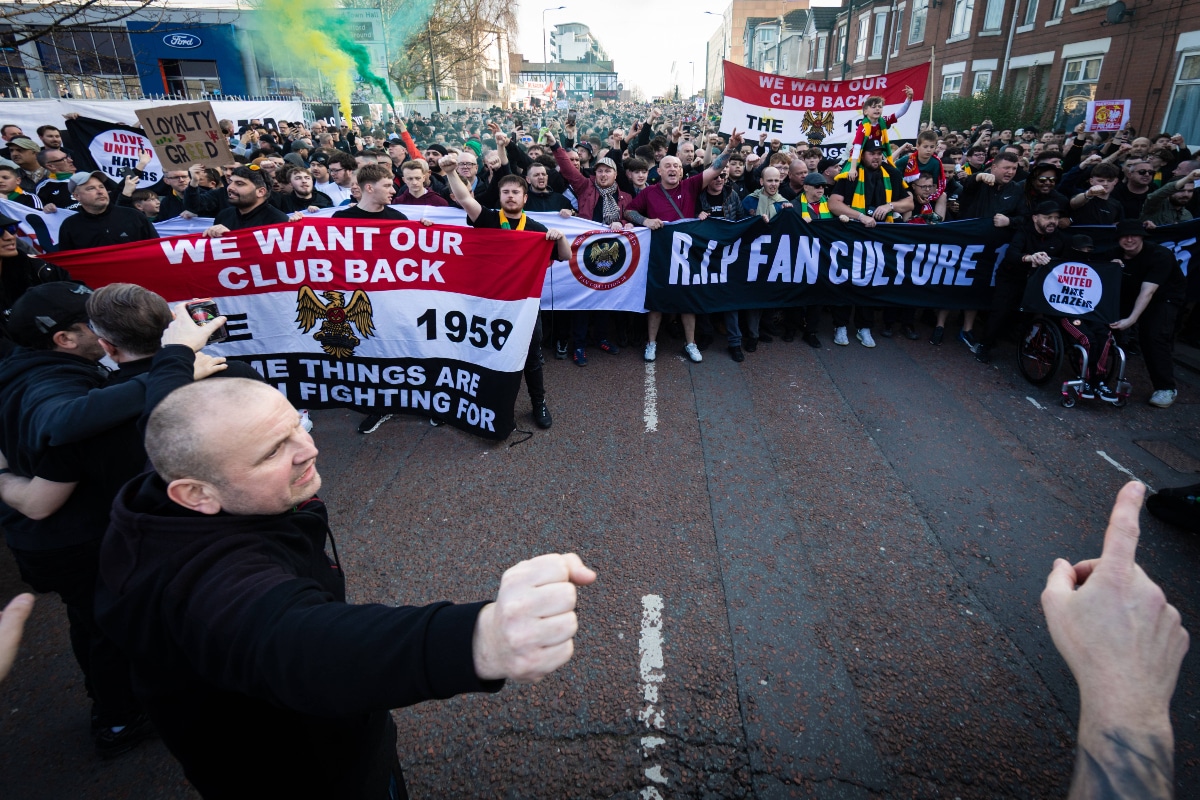 Man Utd fan protests: Supporters group organises more action for the Manchester derby 1 Man Utd fan protests