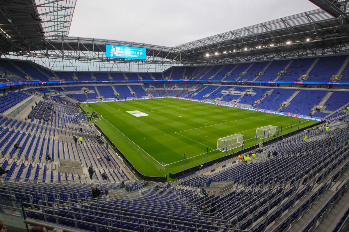 Everton may have 'no-brainer' solution to Hill Dickinson Stadium travel 'chaos' as new update emerges 1 Hill Dickinson