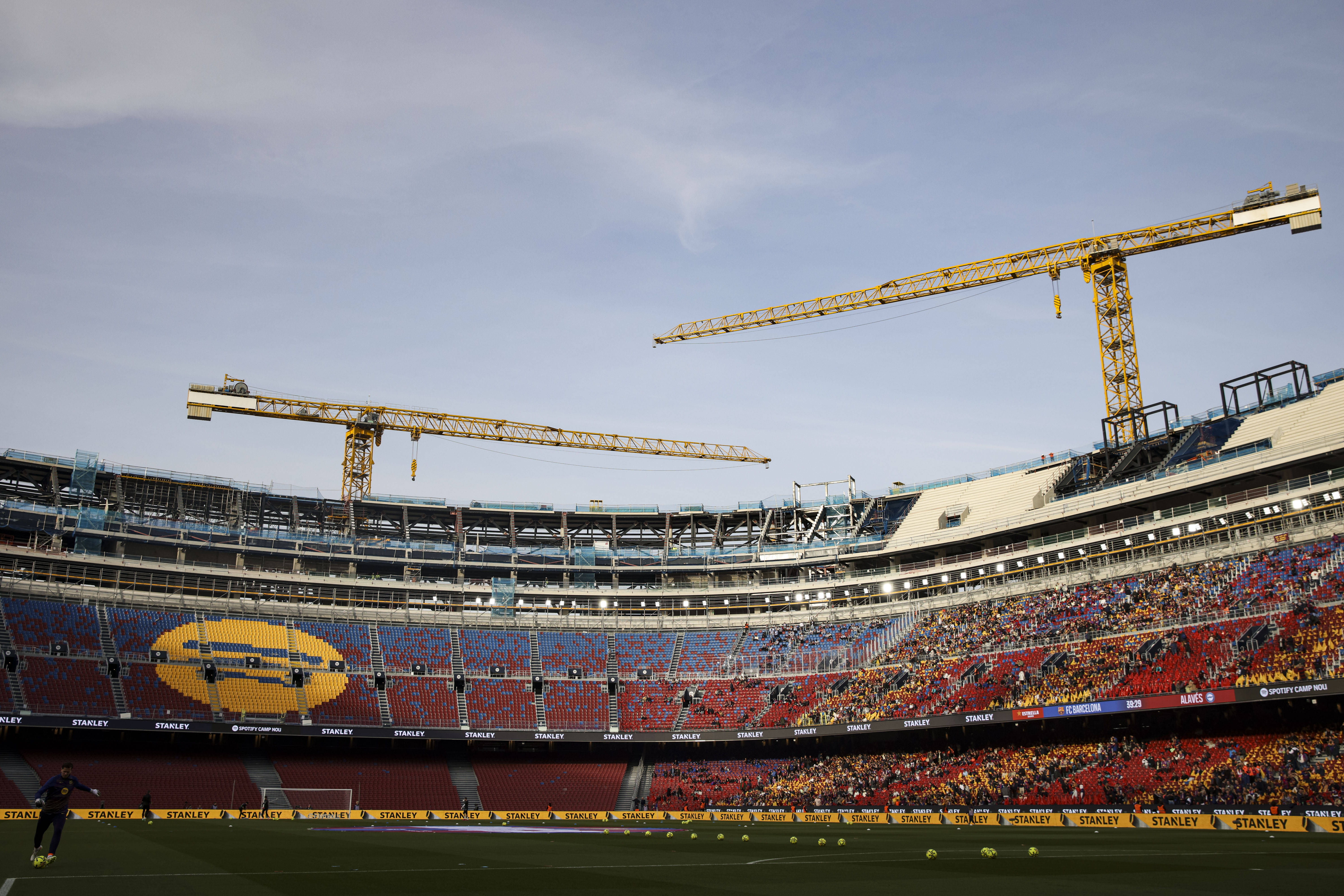 Inside the unique Camp Nou seat agreement that Barcelona are still waiting to be paid for