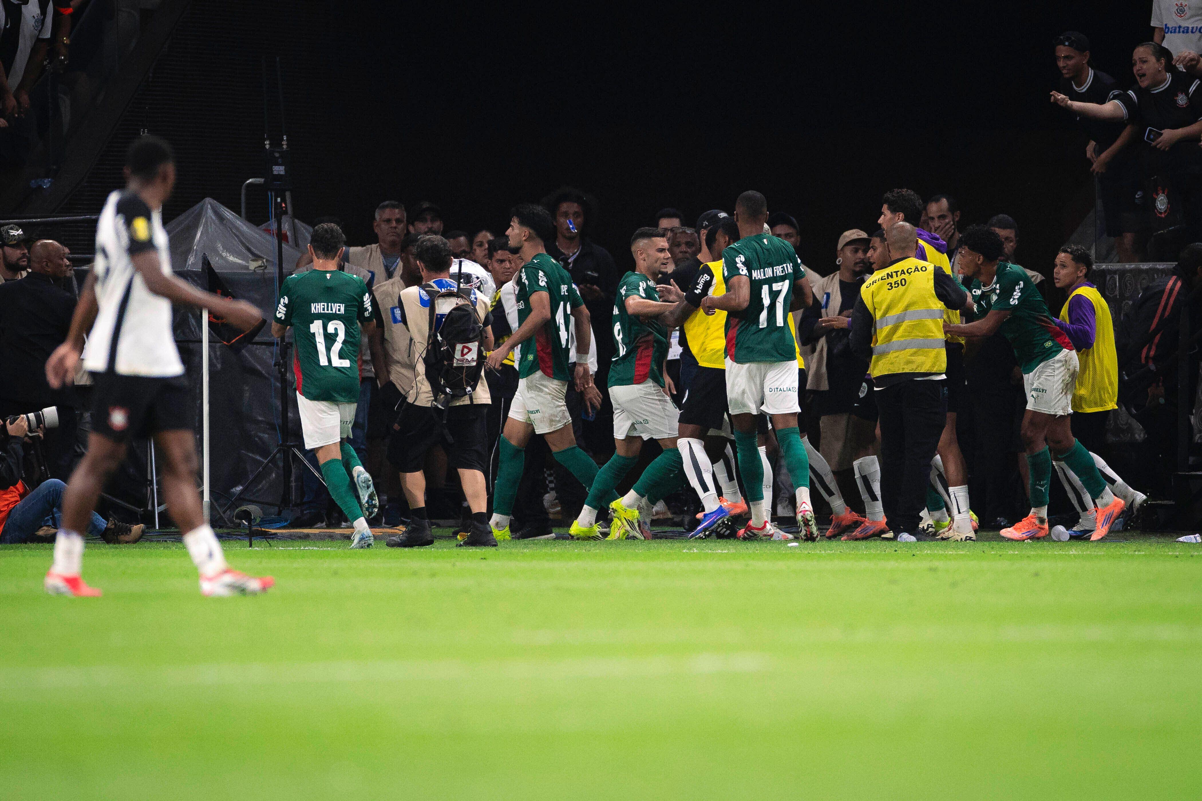 Biggest derbies and rivalries in South American football 14 A fight between players from both teams during the Corinthians vs. Palmeiras