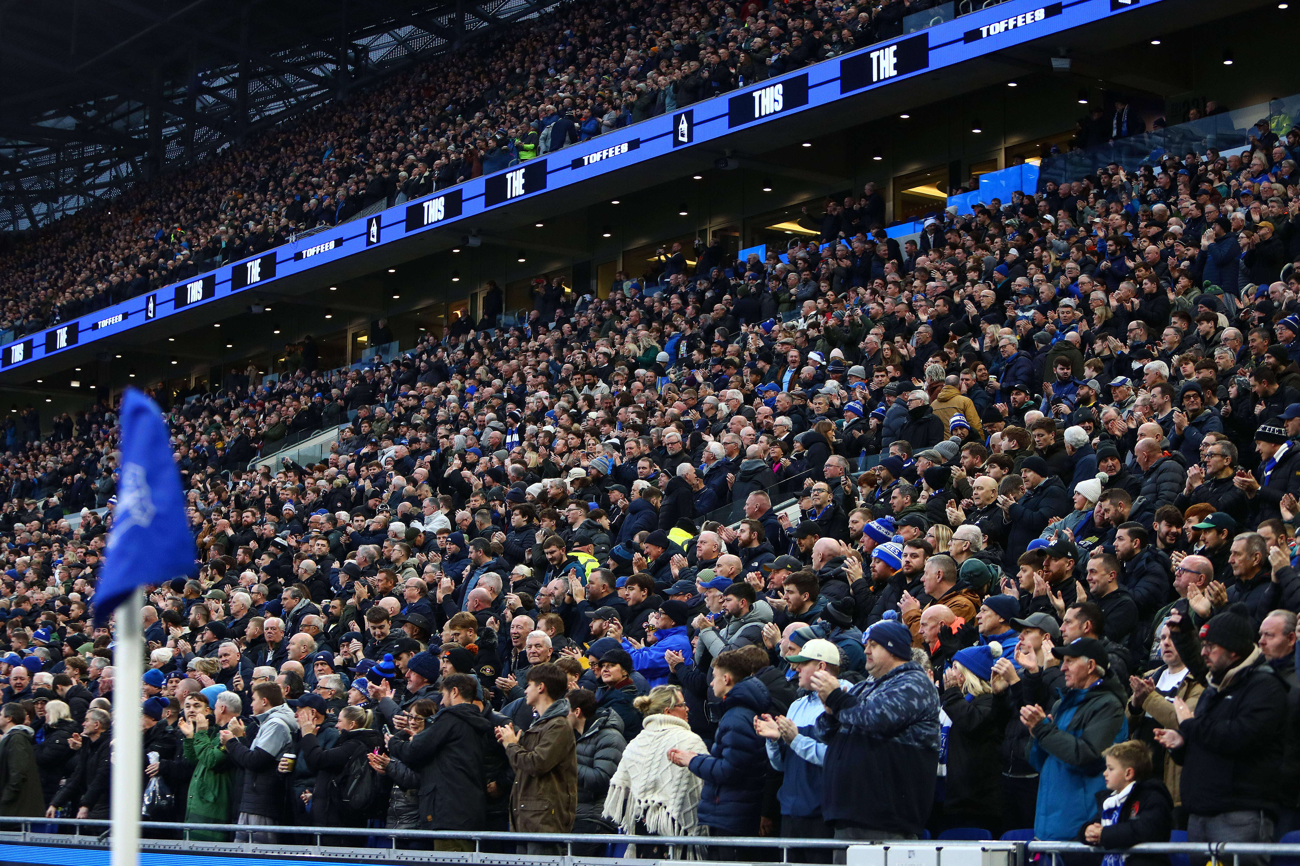 Everton response to recent ticketing concerns now revealed after key Hill Dickinson Stadium meeting 1 Everton fans during Nottingham Forest clash