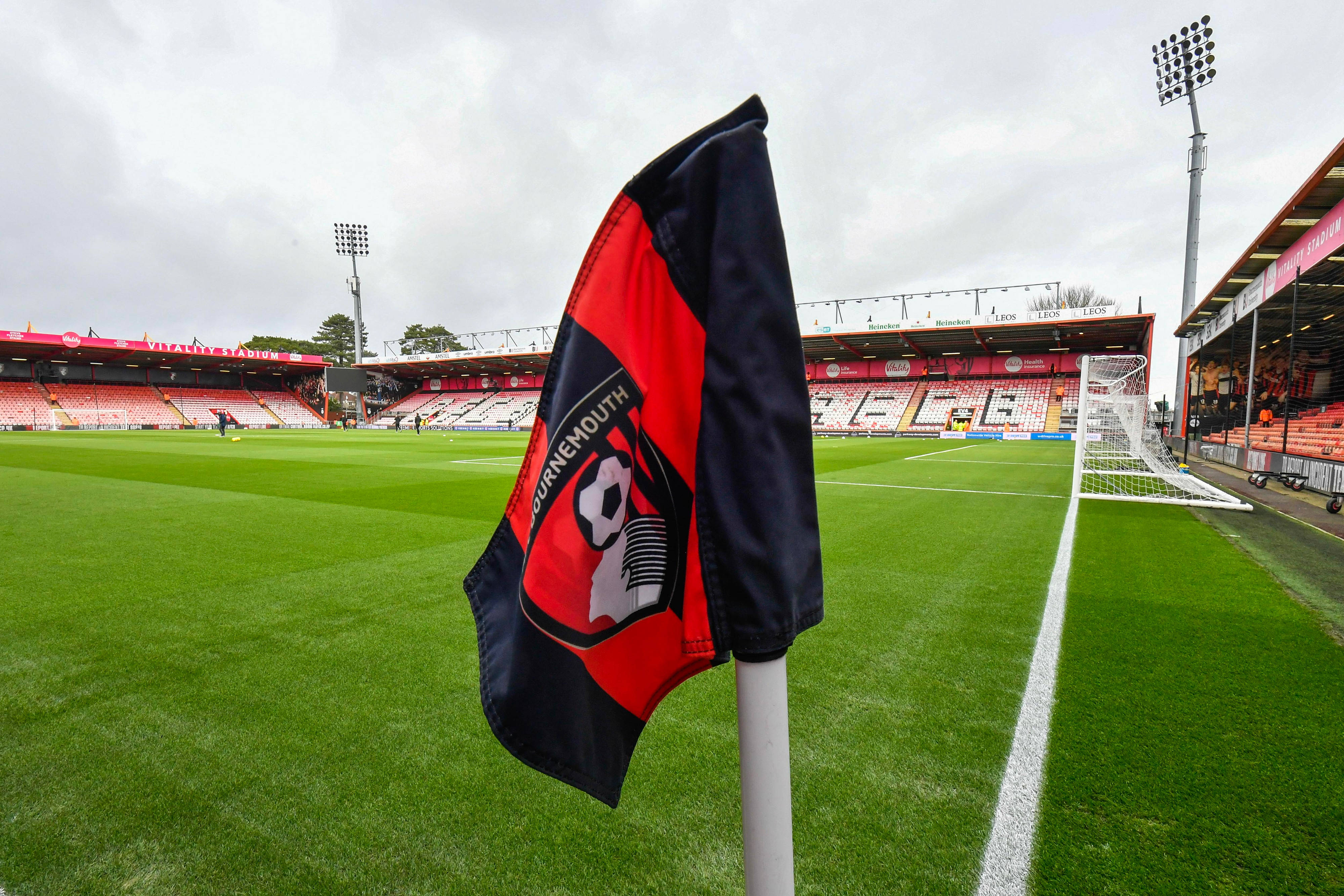 Where to Eat and Drink Near Vitality Stadium 2026: Best Pubs and Restaurants for Fans 1 General view inside the Vitality Stadium