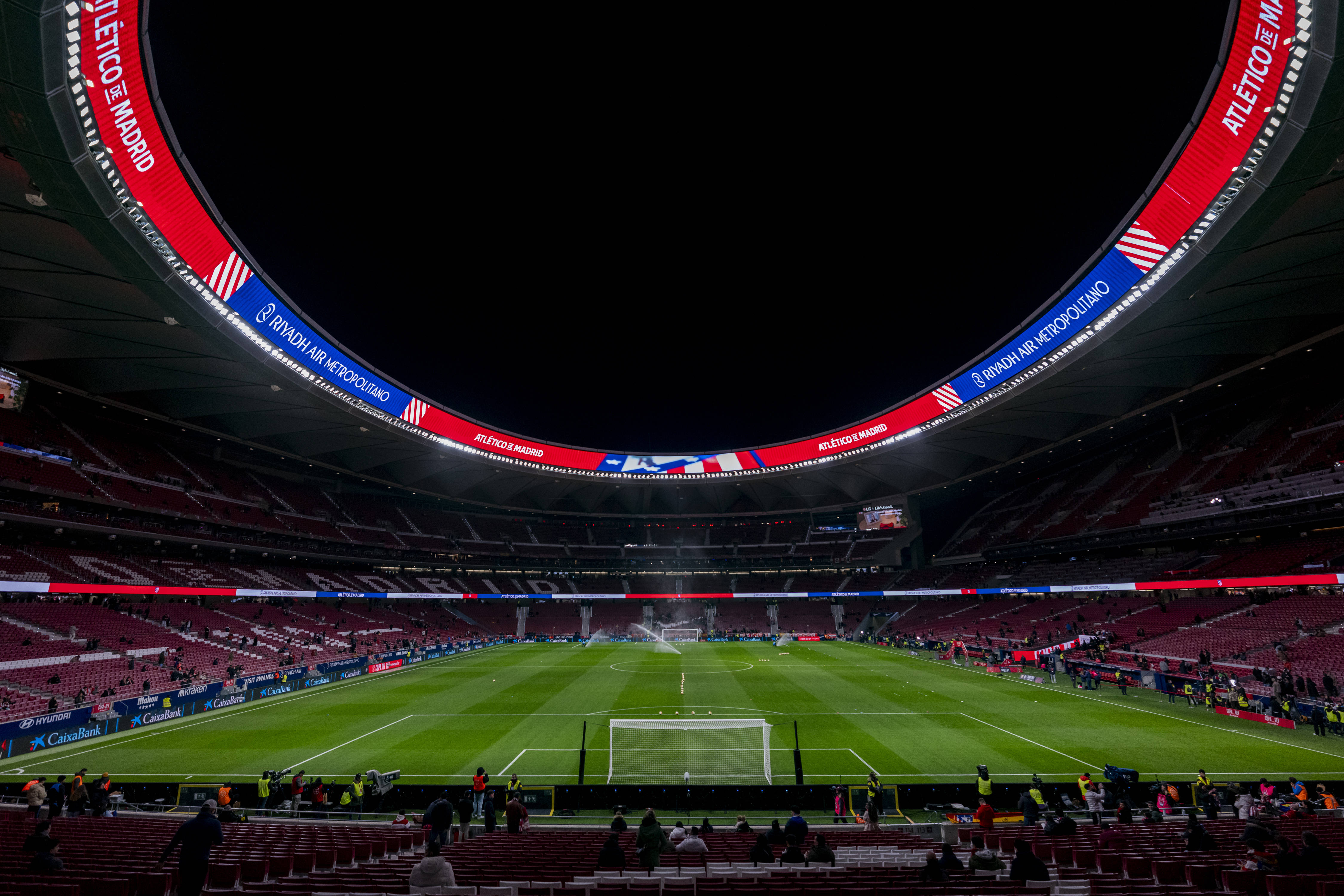 Metropolitano Stadium issues arise again as Barcelona get thrashed by Atletico Madrid in cup semi-final