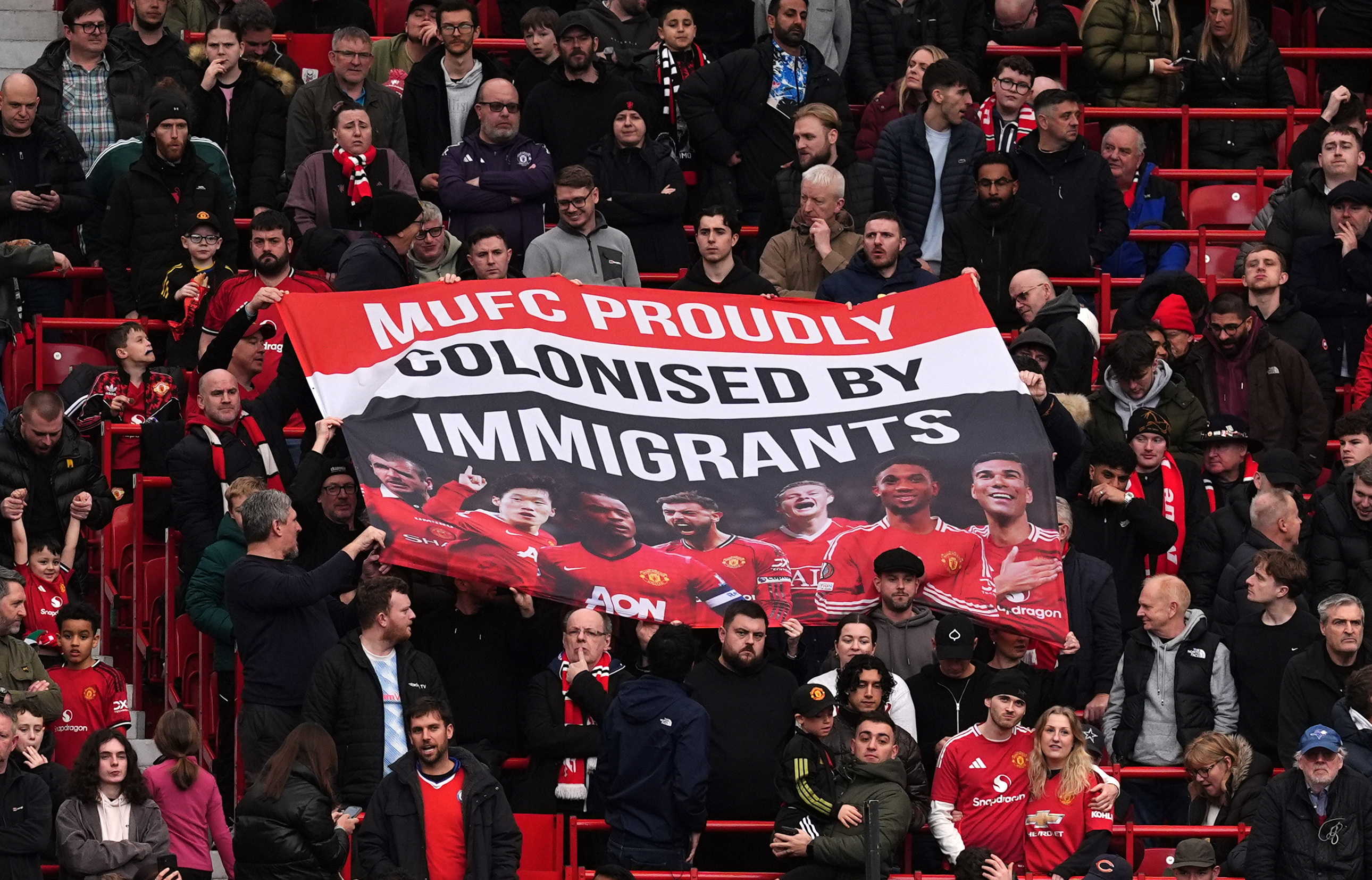Man Utd fans hit out at Sir Jim Ratcliffe with new banner during Crystal Palace victory