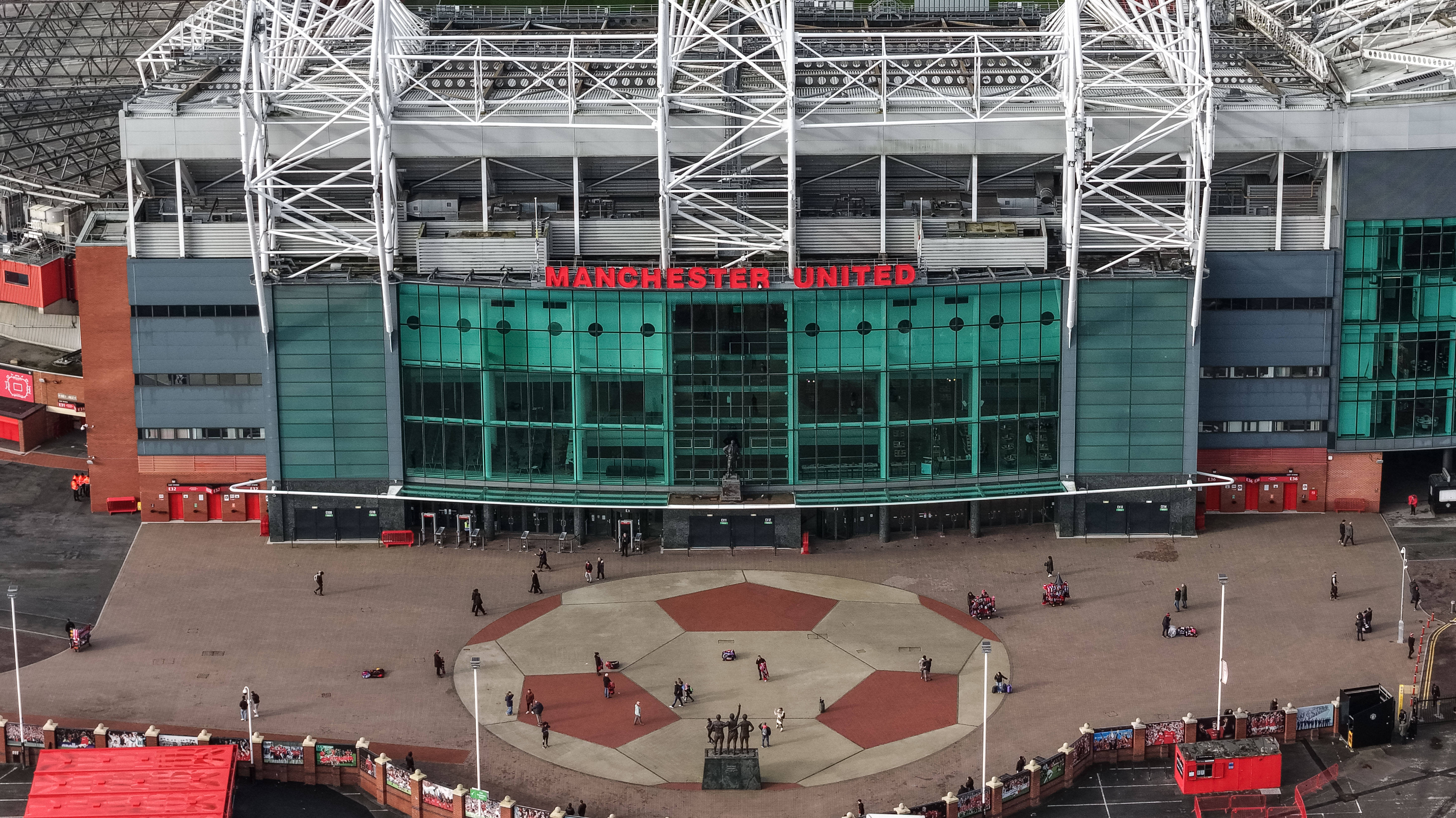 Old Trafford Facilities Guide 2026: Accessibility, Toilets, Food and Fan Experience