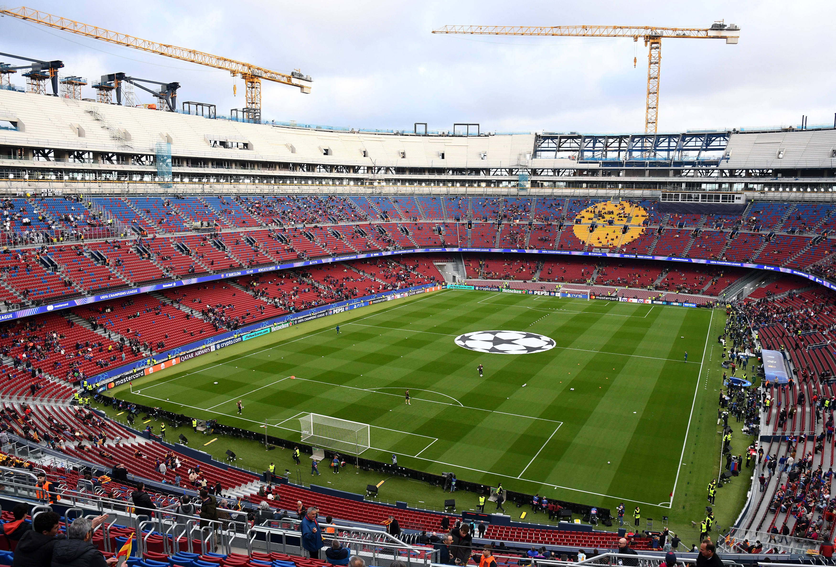 Barcelona now face two major Camp Nou issues after recent renovations as fresh images go viral
