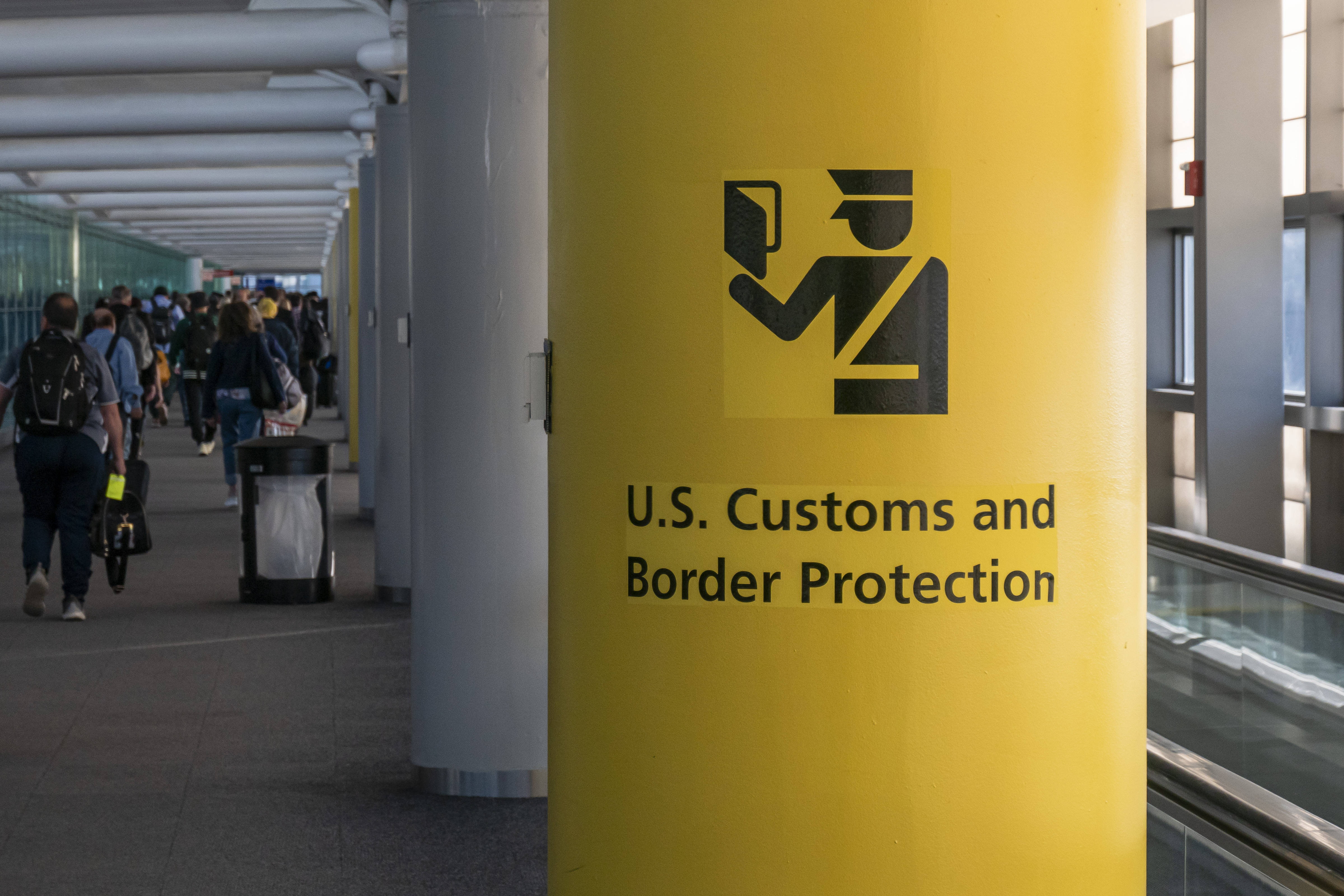 What to do if approached by ICE as a tourist at the 2026 World Cup